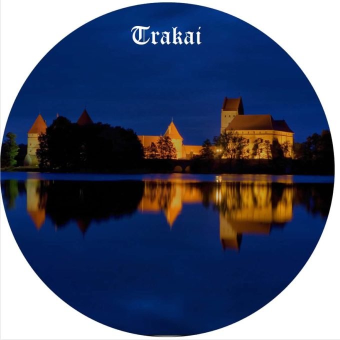 pilis nakti DropStop su Lietuvos miestais – Trakai, Trakų pilis naktį