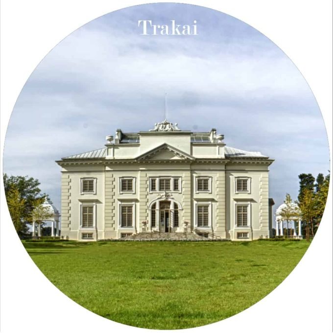 uzutrakios dvaras DropStop su Lietuvos miestais – Trakai, Užutrakio dvaras
